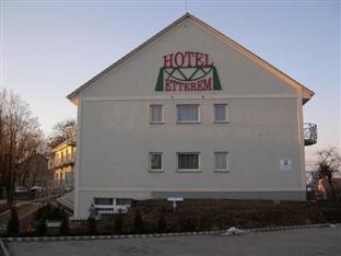 Hotel Pontis Biatorbágy Exterior foto